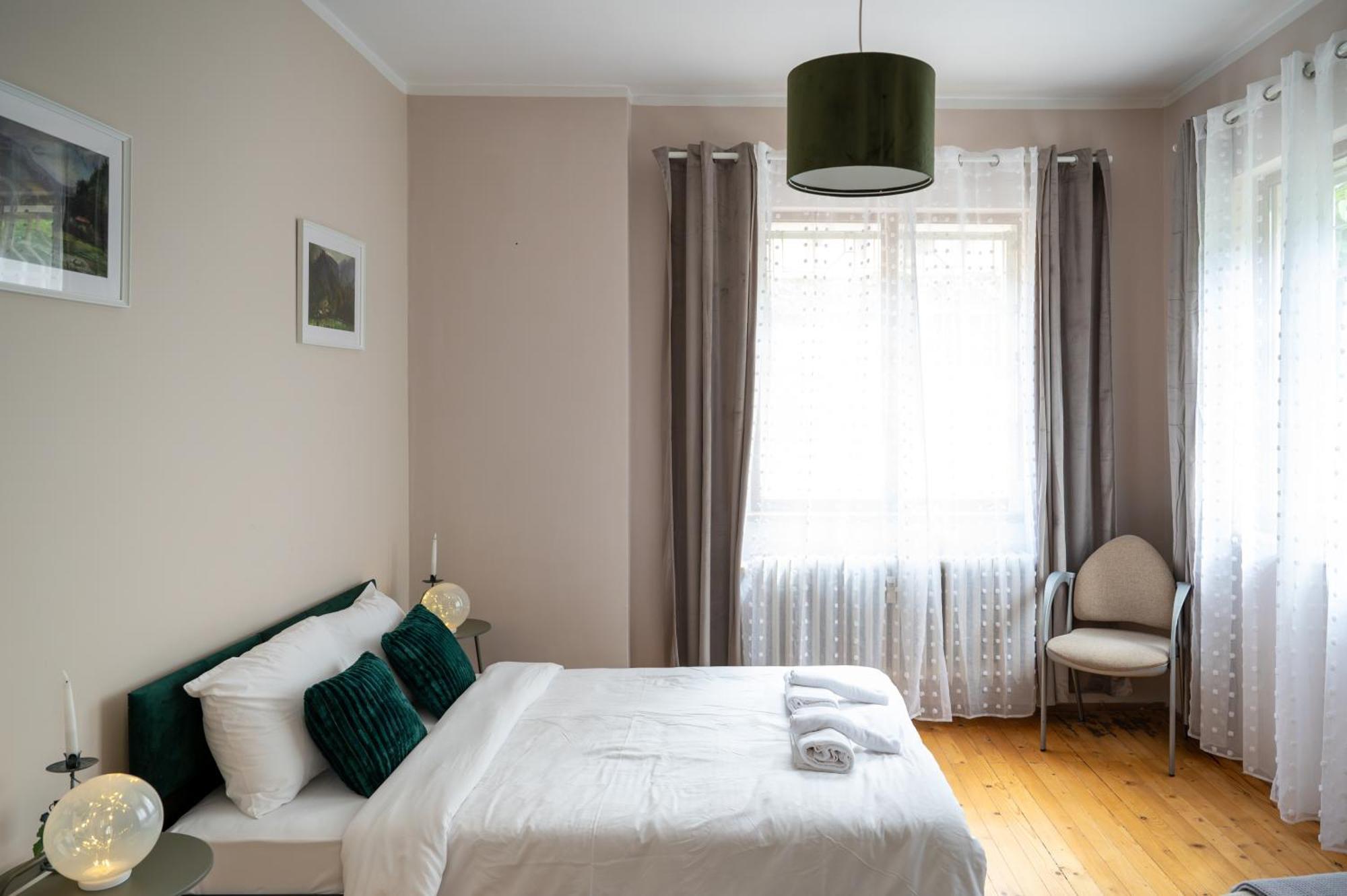 Beautiful Two-Bedroom Apartment In City Center Sofia Exterior photo
